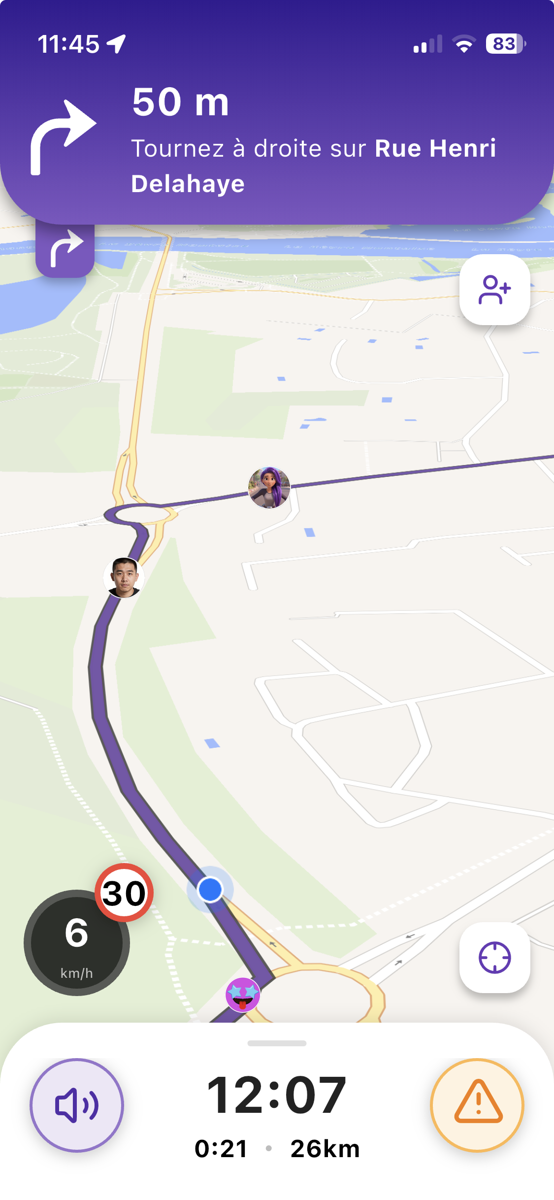 GPS screen showing group members positions in real-time